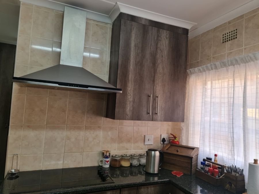 4 Bedroom Property for Sale in Protea Park North West